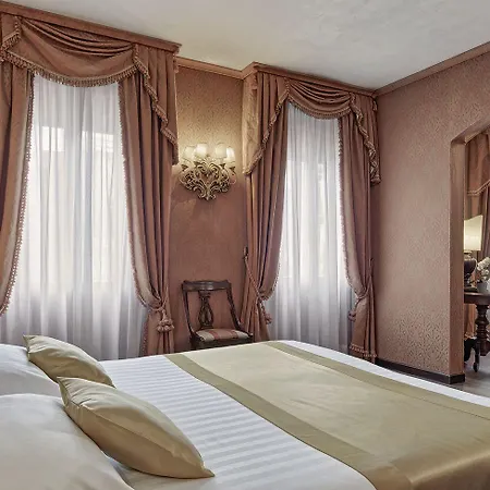 American-dinesen 4* Venecia