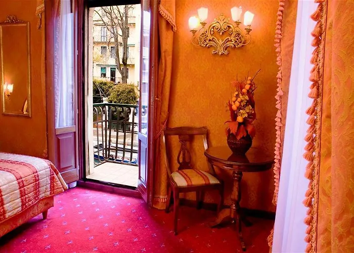 酒店 美国迪内森酒店 4*