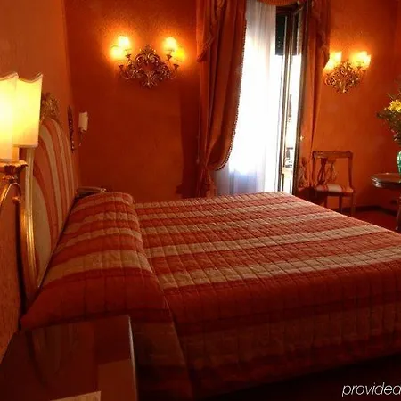 Отель American-dinesen 4*