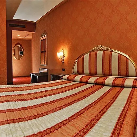 Отель American-dinesen 4*