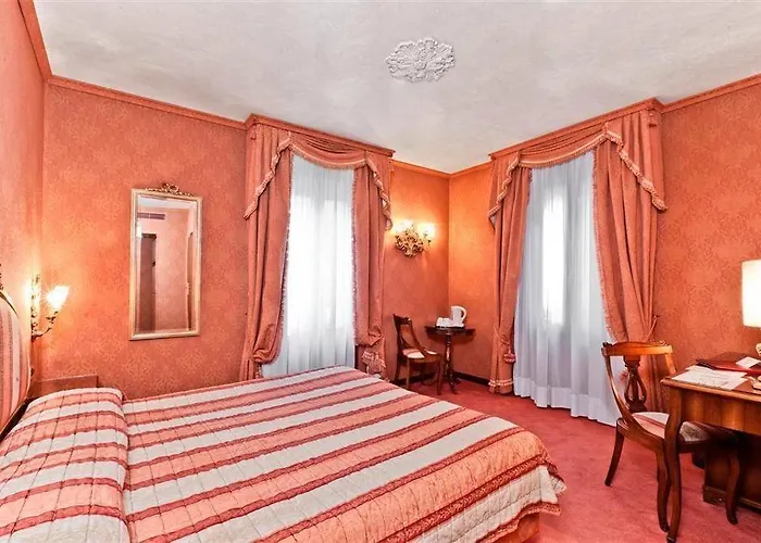 American-dinesen Hotel 4*