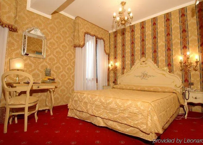 American-dinesen 4* Venecia