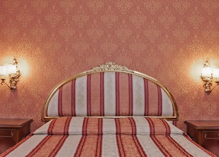 Hotel American-dinesen 4*