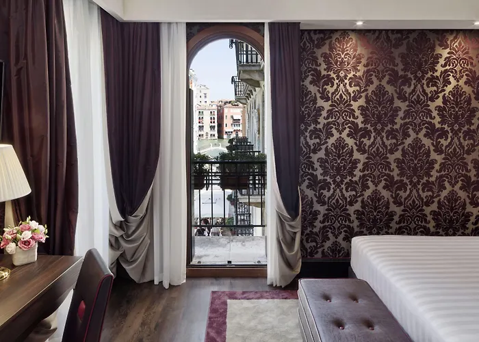 American-dinesen Hotel 4*