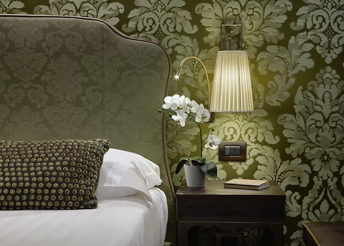 American-dinesen Hotel