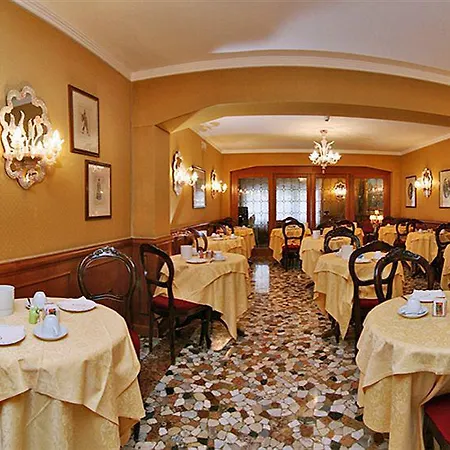 American-dinesen Venise