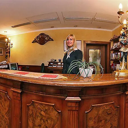 American-dinesen Otel